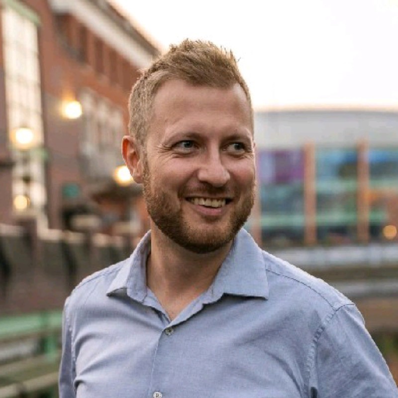 Maciej Brzek